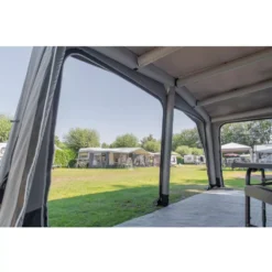 Aufblasbares Wohnwagenvorzelt Westfield Pluto 8 | Mod. 2023 -Camping-Outdoor Geschäft innenansicht innenraum westfield vorzelte pluto wohnwagenvorzelt aufblasbar 1000 6 24574